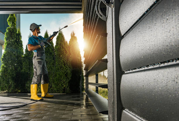 Professional Pressure Washing in Ferrysburg, MI