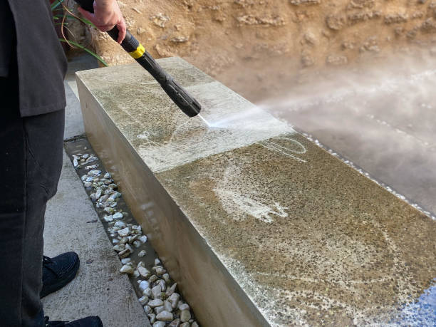 Best Commercial Building Pressure Washing  in Ferrysburg, MI